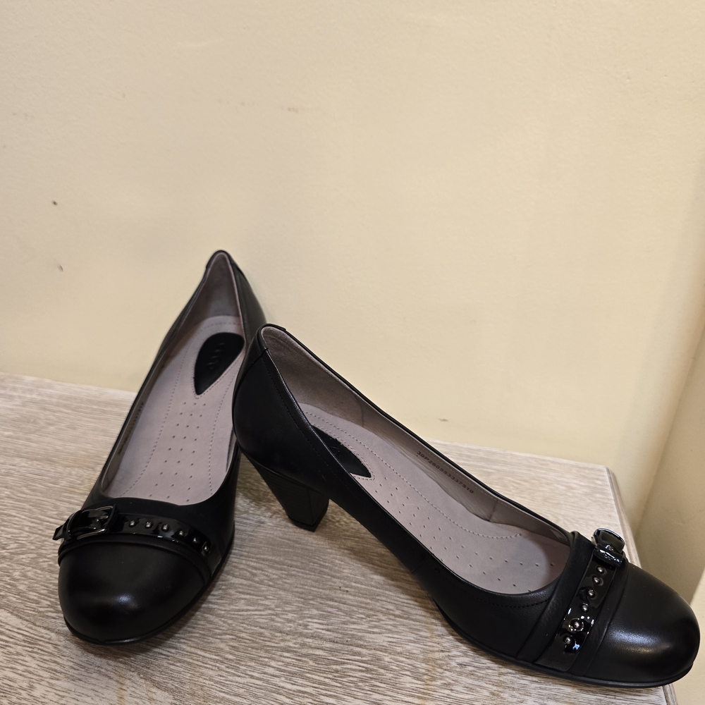 Ecco Black Women's Heels with Studded Detail